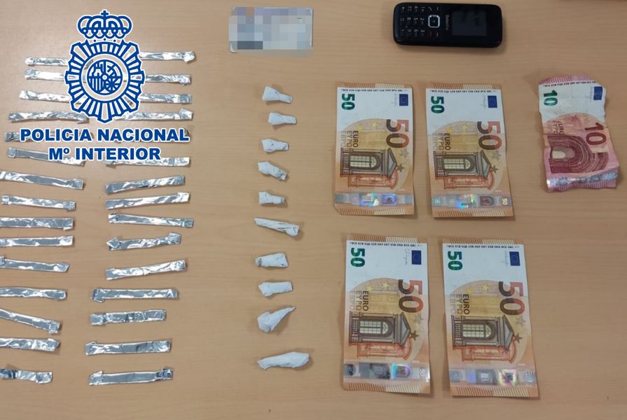 Heroína y cocaína intervenidas MOTRIL