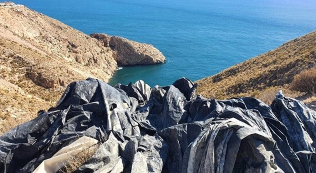 Granada.- Ecopuertos y Proyecto Libera hallan grandes depósitos de residuos en la costa granadina