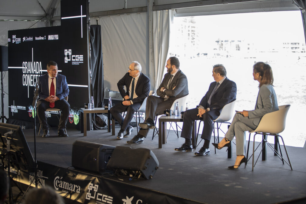 Foro de Granada Conectada sobre la agroindustria y el agua en el puerto de de Motril