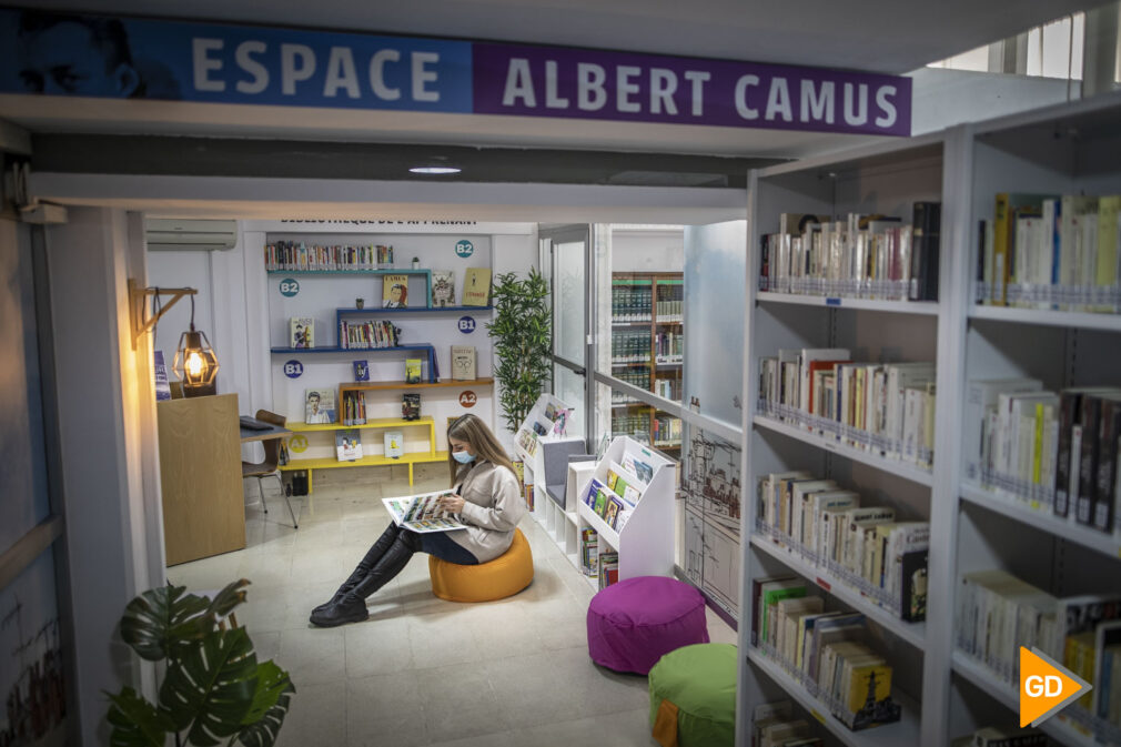 Inauguración del espacio Albert Camus en la biblioteca de Granada