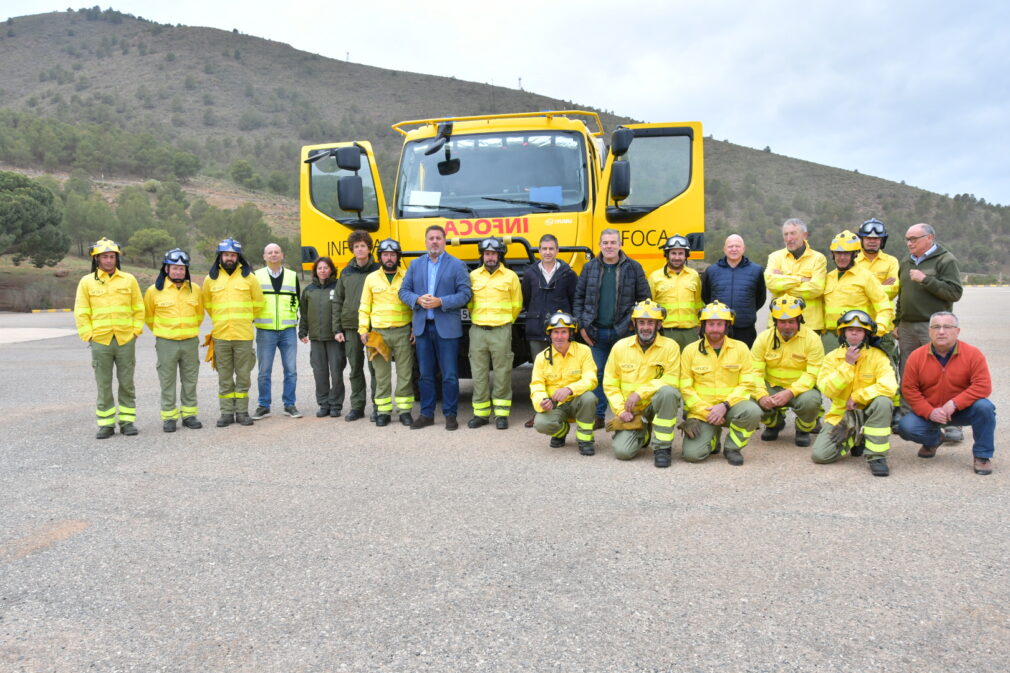 La Junta incorpora un nuevo vehículo autobomba al Centro de Defensa Forestal de Sierra Nevada