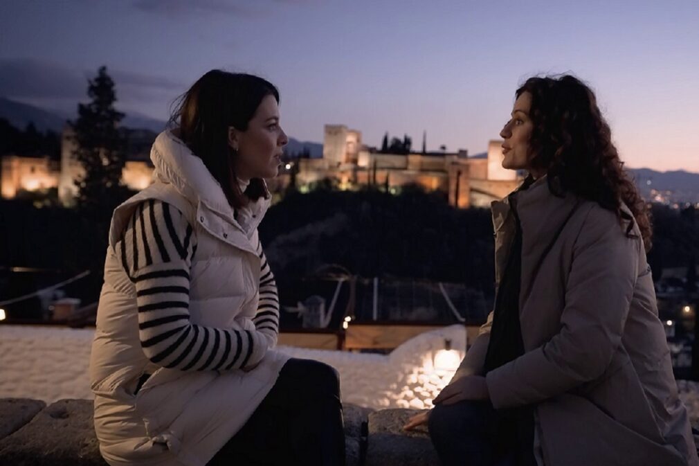 Leonor Martin y Lidia San José primer capitulo Los pilares del tiempo en Granada