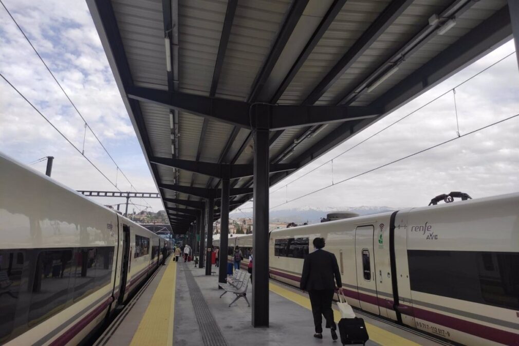 Estación de Renfe en Granada, en imagen de archivo - RENFE - Archivo