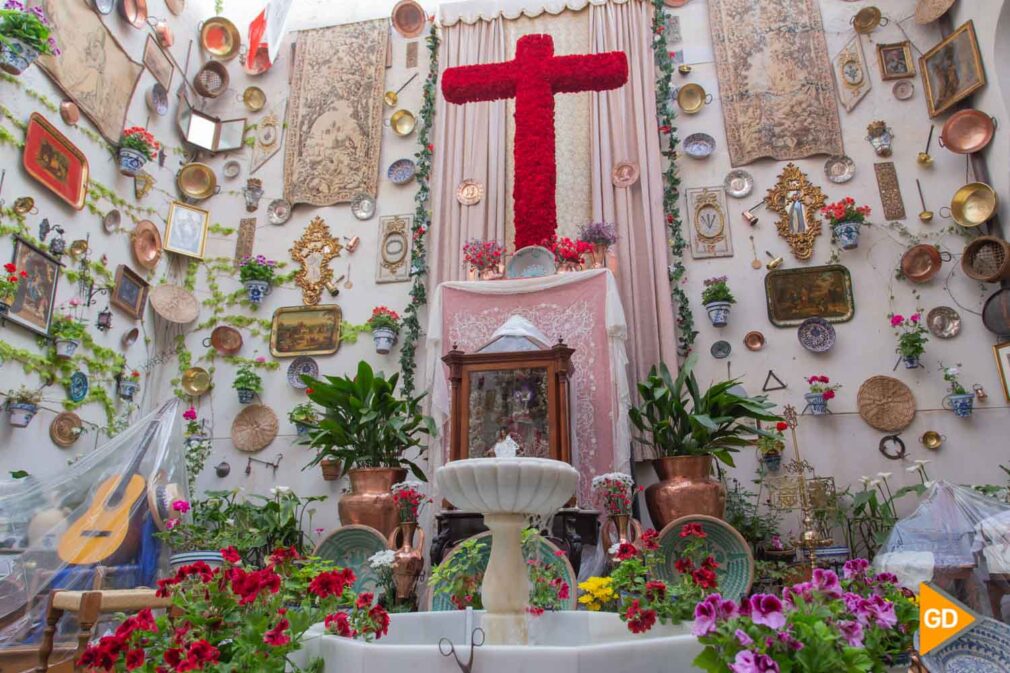 Cruz de Archicofradía de Nuestra Señora del Rosario (Cobertizo Santo Domingo). Primer premio de Patios - Paula Santander-19