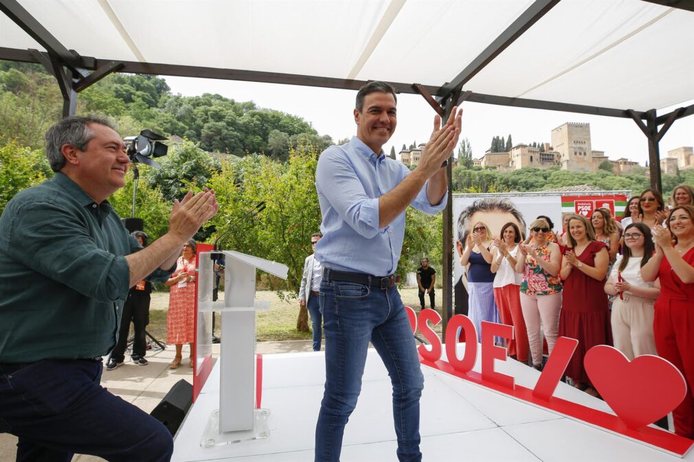 Pedro Sánchez y Juan Espadas Granada