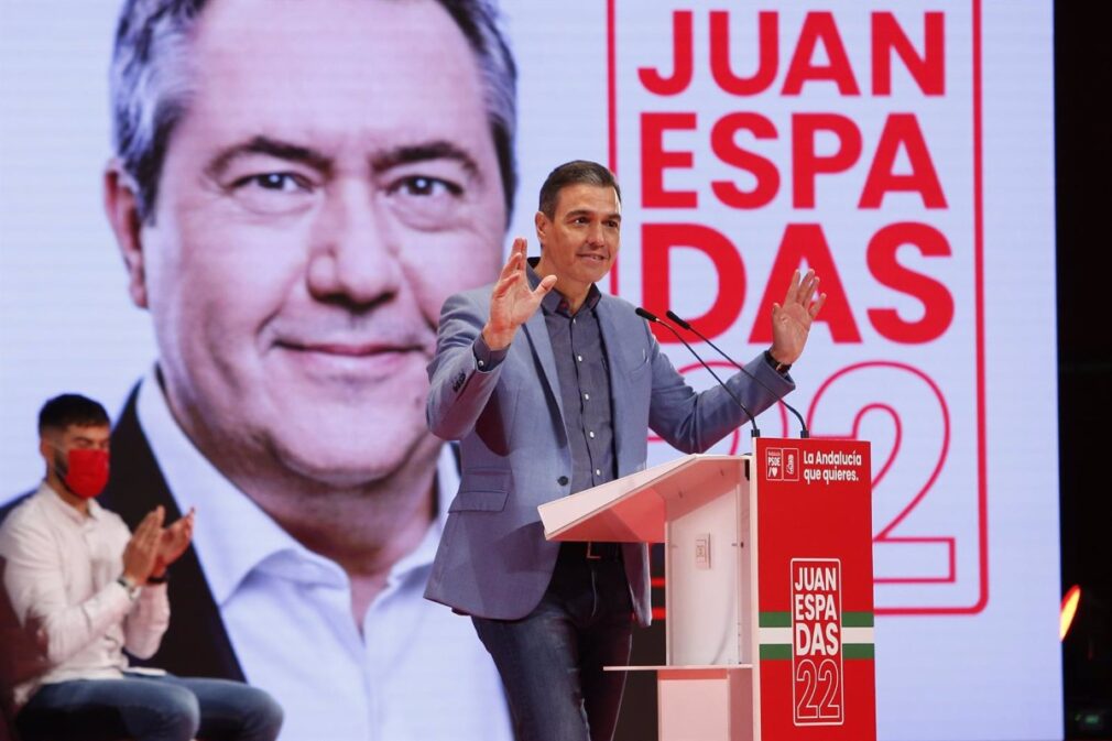 pedro-sanchez-presentacion-juan-espadas-ep