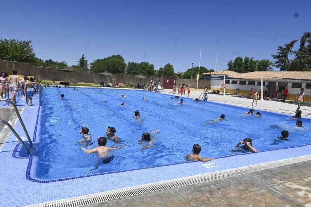 Armilla piscina verano_19