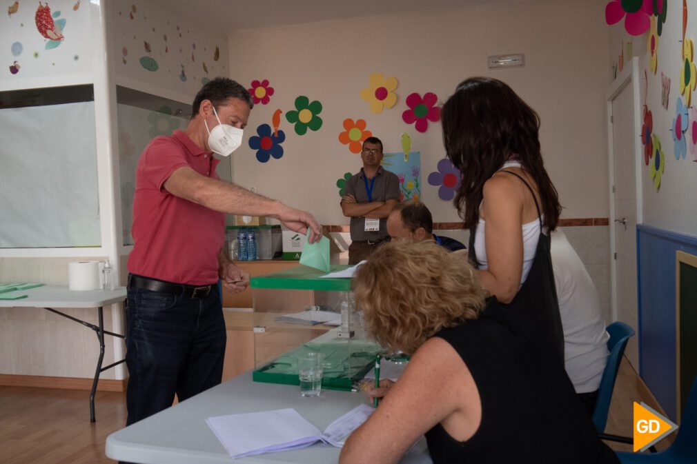 FOTOS votantes, Mariran Carrazo y ana Villaverde_-12