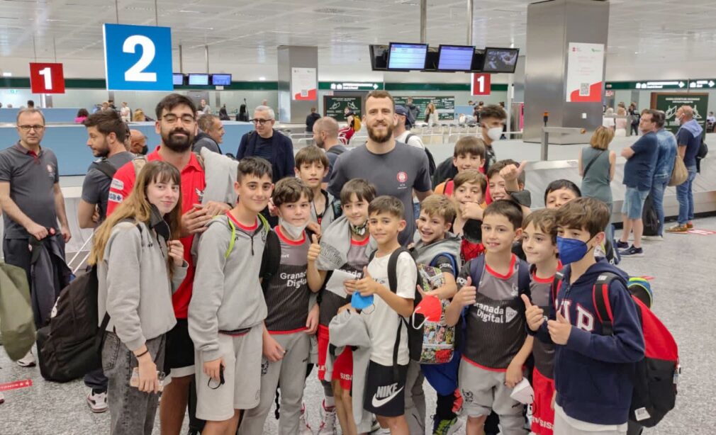 GranadaDigital Fundación CB Granada con Sergio 'Chacho' Rodríguez en torneo Italia