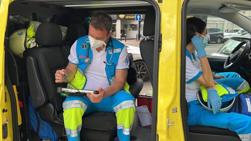 Hallan a dos mujeres y un hombre muertos a balazos en una vivienda de la calle Serrano en Madrid