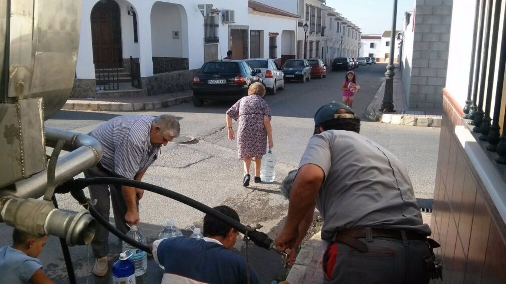 Granada.- Una avería en una tubería principal deja sin agua a varios municipios del área metropolitana