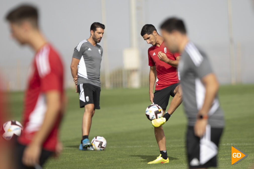 Primer entrenamiento del Granada CF