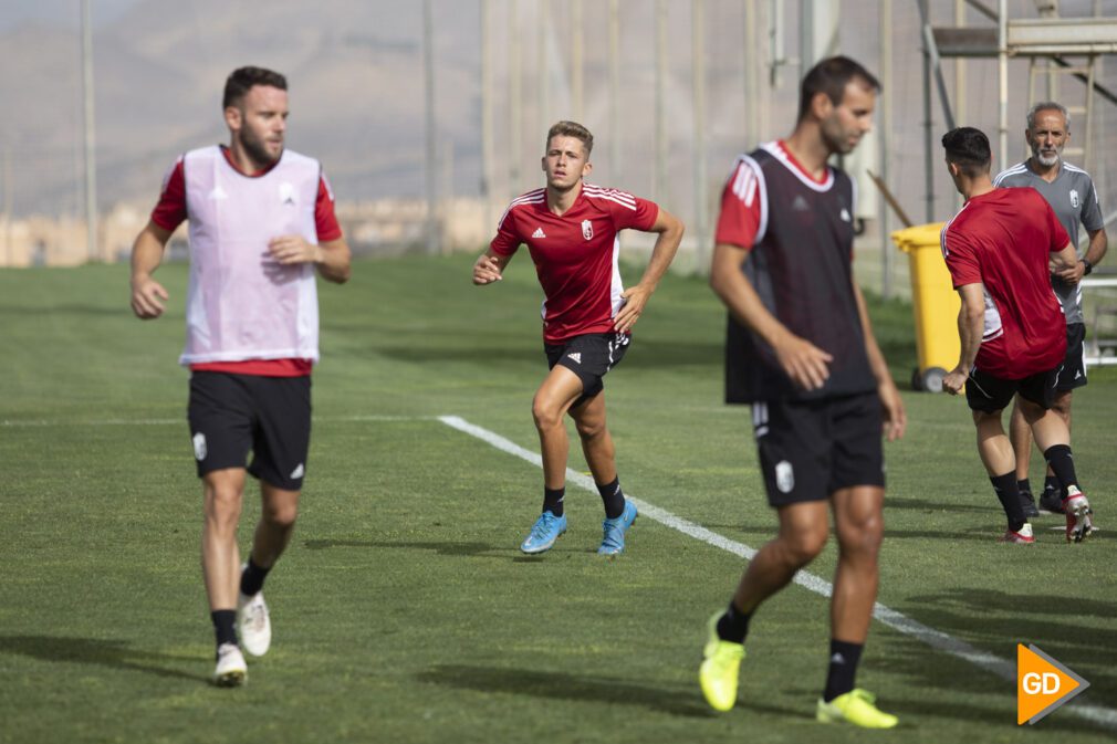 Primer entrenamiento del Granada CF