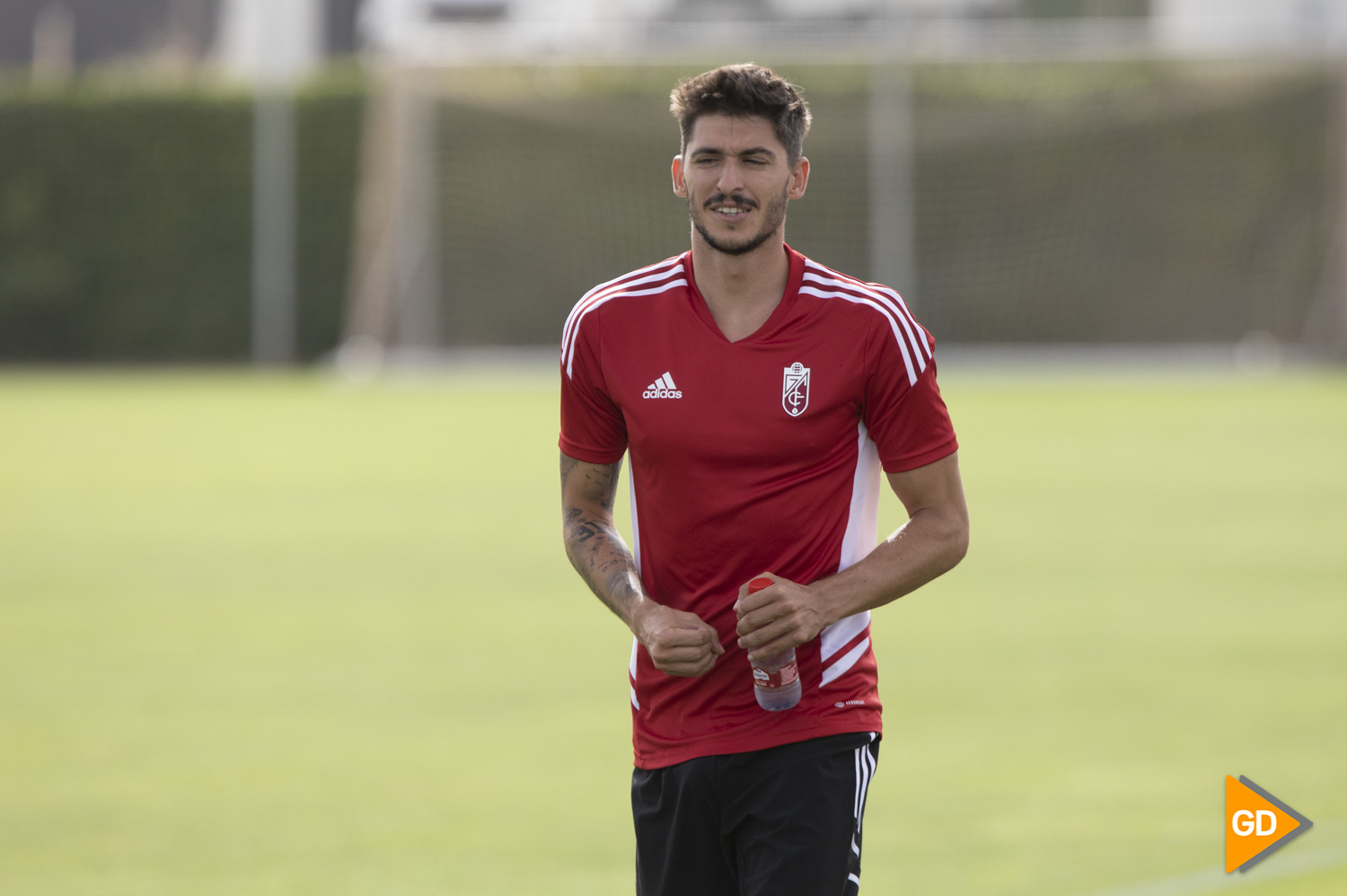 El joven jugador de Nacional que aprobó el curso de director técnico de  fútbol