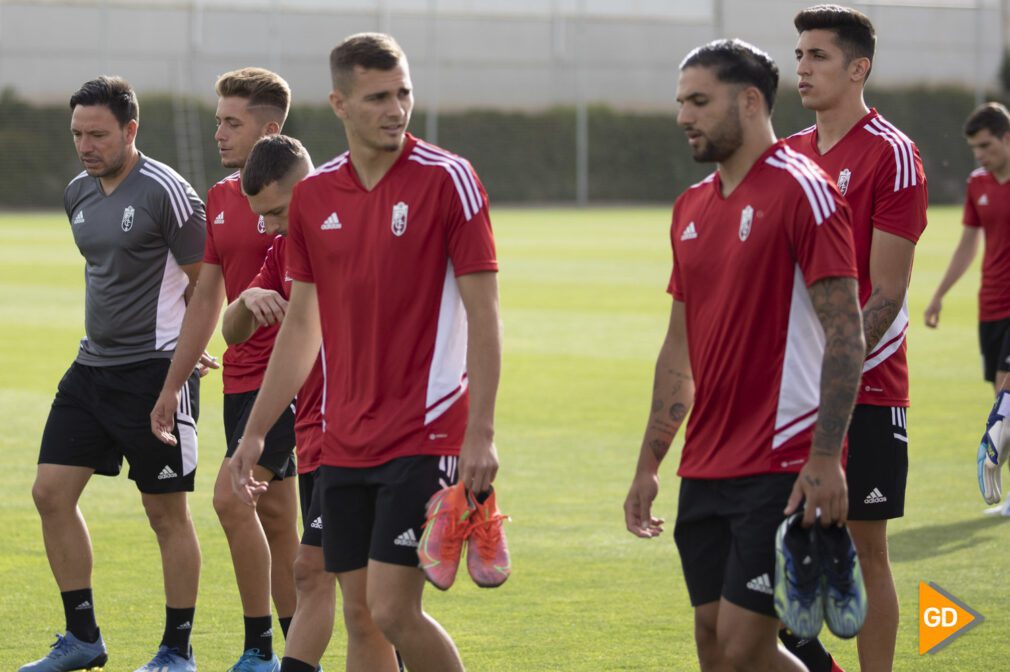 Primer entrenamiento del Granada CF