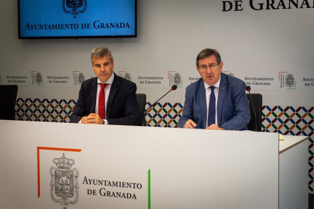 Granada.- PP emplaza al alcalde de Granada a negociar los presupuestos municipales, prorrogados desde 2020