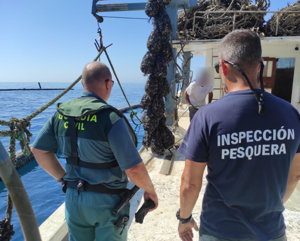 guardia civil inspección pesquera