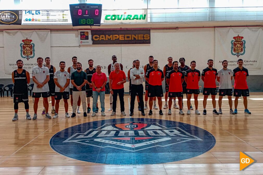 FOTOS El Covirán Granada recibe la visita del alcalde en funciones, José Antonio Huertas (1)