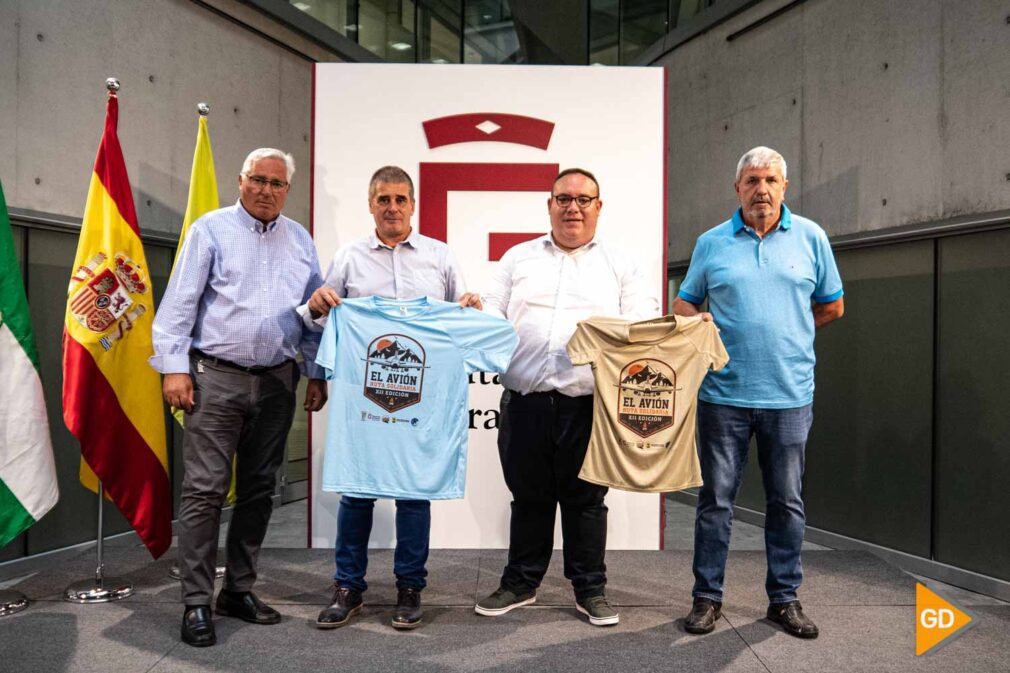 FOTOS presentan la XII Ruta Solidaria del Avión de Jérez del Marquesado (2)