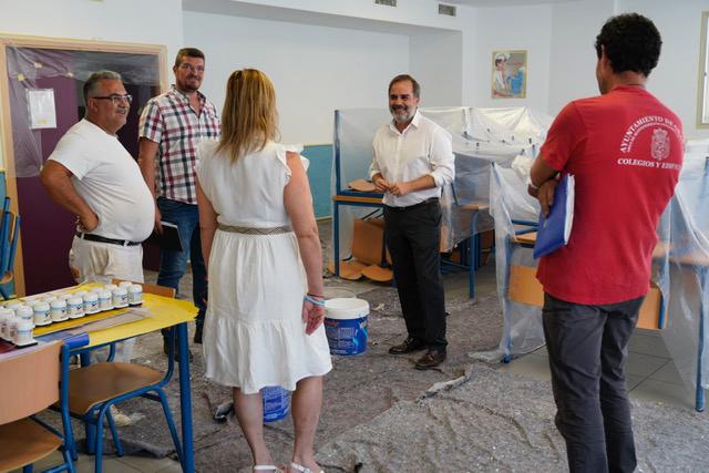 Jacobo Calvo en una visita al inicio de los trabajos en el colegio Elena martín Vivaldi