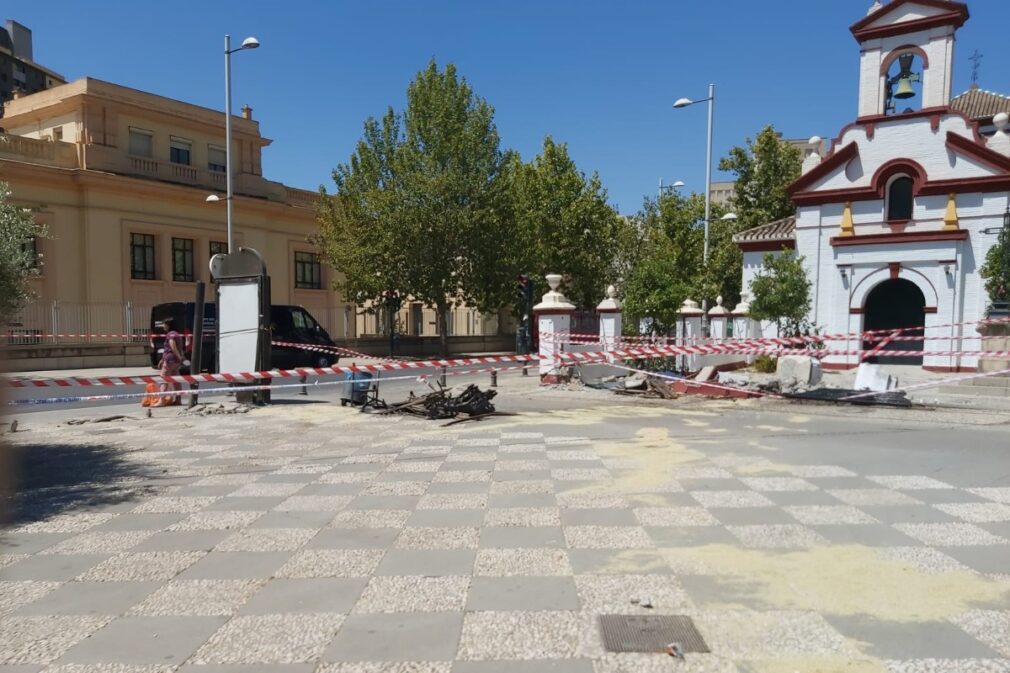 accidente-plaza-san-isidro-granada-2