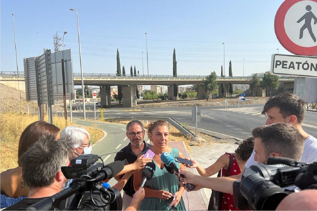 raquel ruz y miguel angel madrid carril bici granada - ogijares