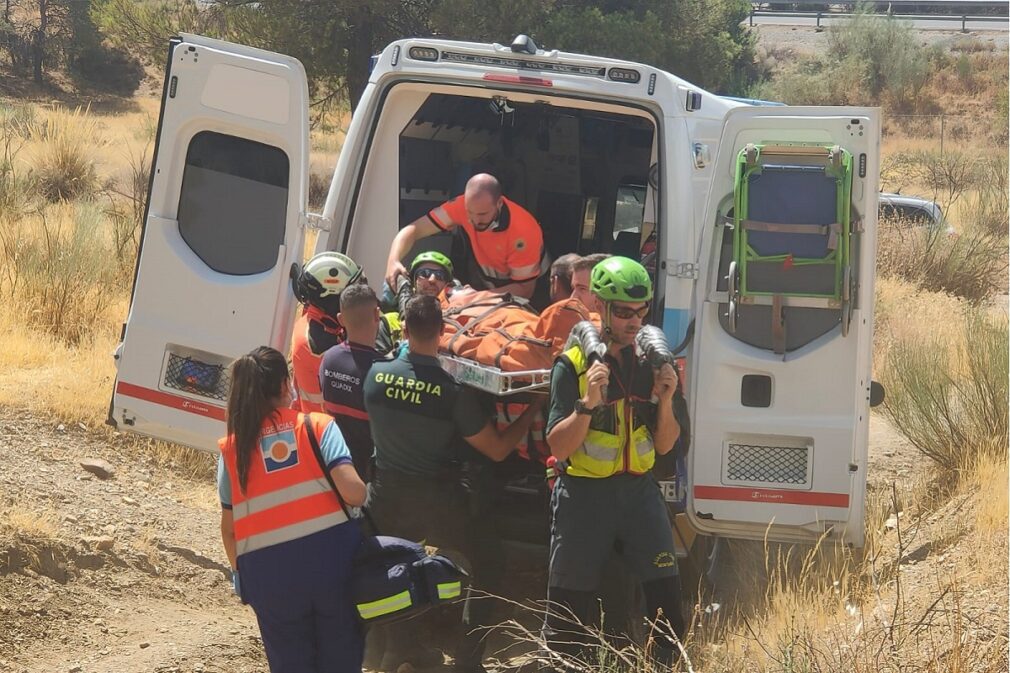 rescatan a ciclista accidentado en Sierra Nevada