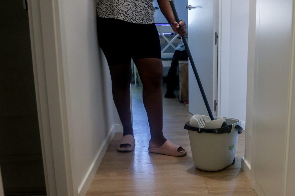El Gobierno aprueba el paro para las empleadas del hogar