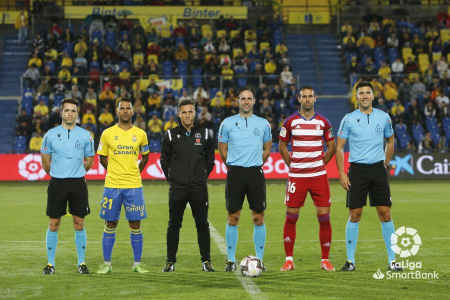 granada-las-palmas-victor-diaz-laliga