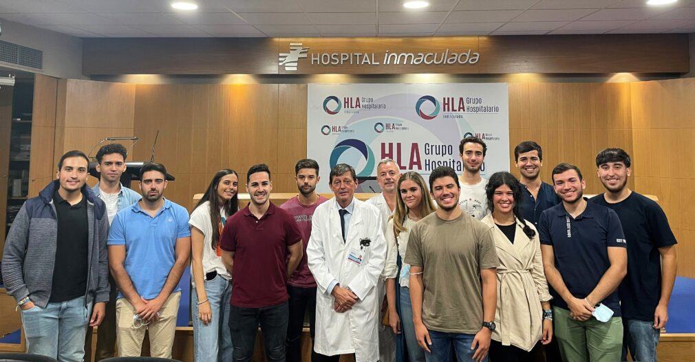 Alumnos de medicina de 4º 5º y 6º (003)