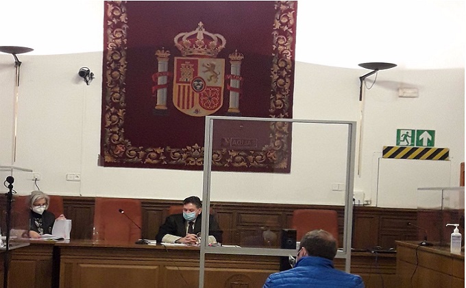 Granada.-Tribunales.-Fiscal mantiene petición de absolución para López Ródenas en la causa sobre uso del móvil municipal