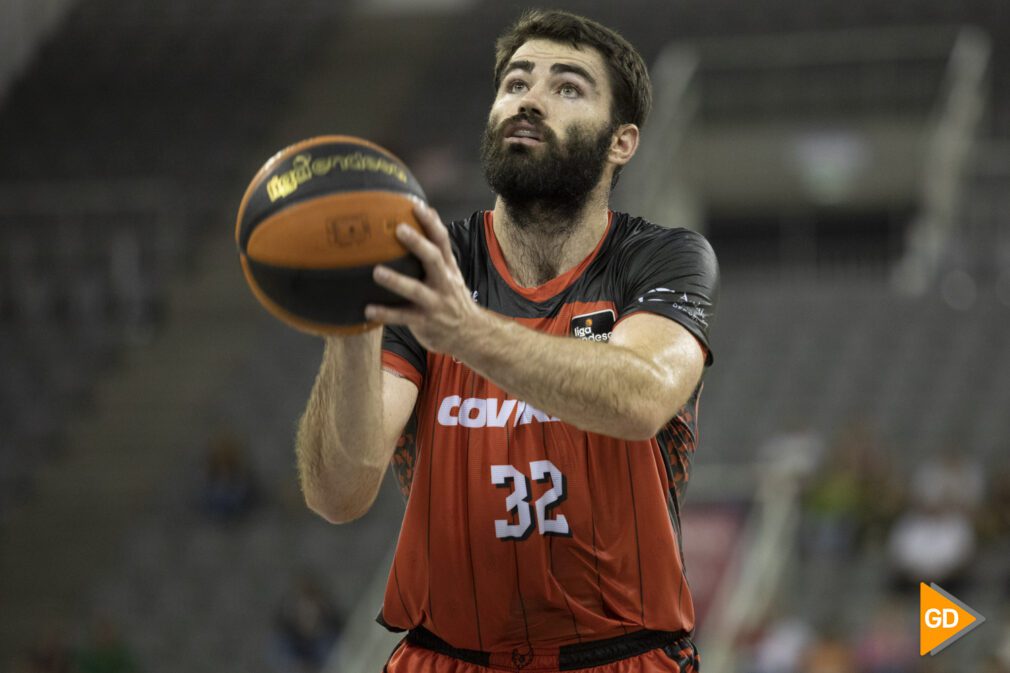 Foto Antonio L Juarez- Partido de pretemporada entre el Coviran Granada y el Casademont Zaragoza -35