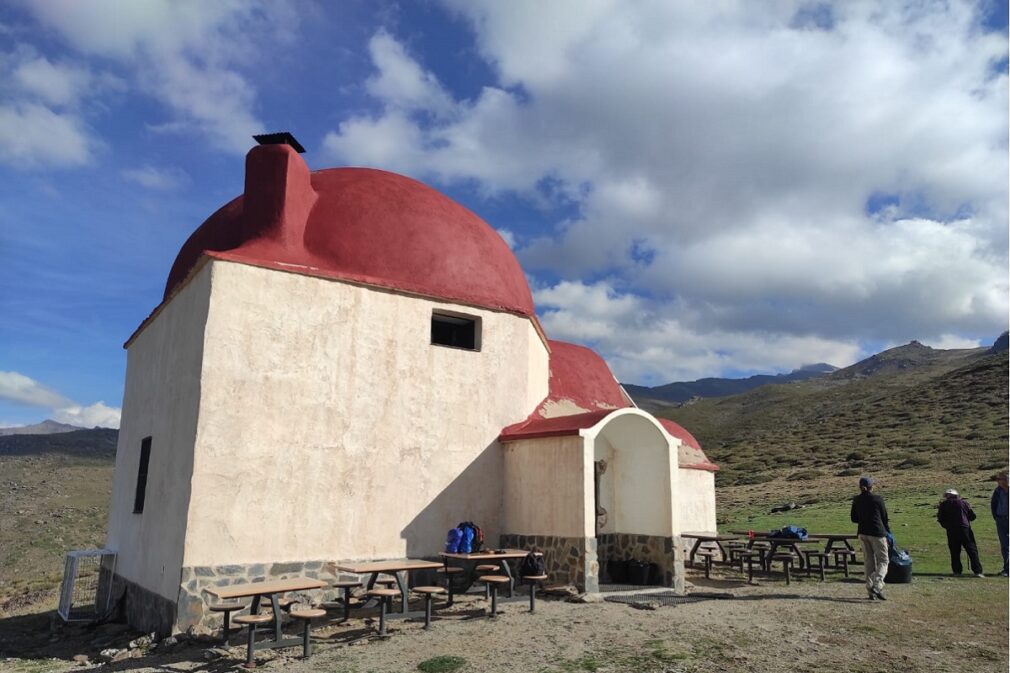 refugio de san francisco - foto sociedad sierra nevada