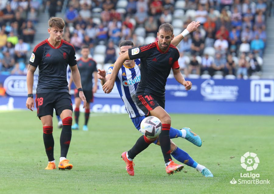 victor-diaz-sd-ponferradina-granada-cf-laliga