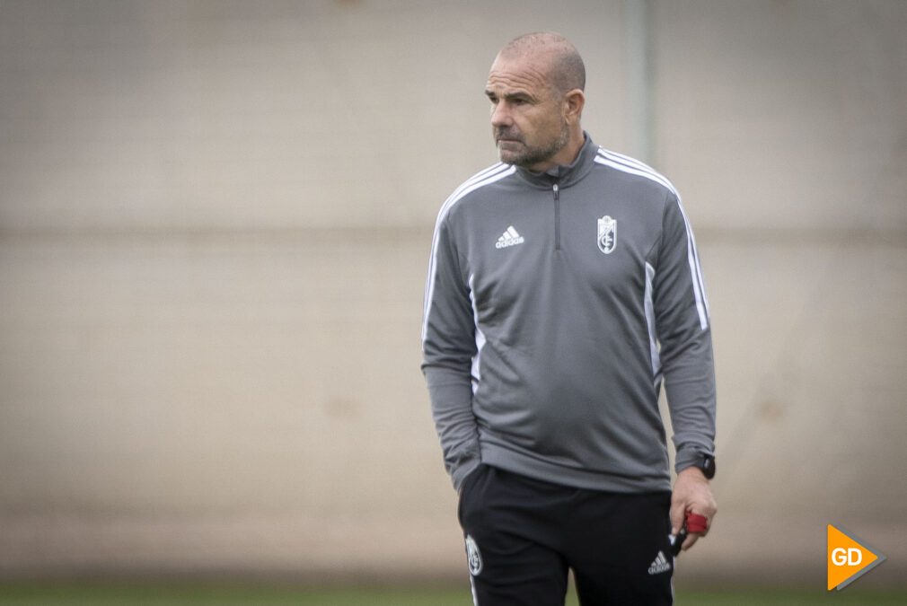 Entrenamiento del Granada CF en la ciudad deportiva