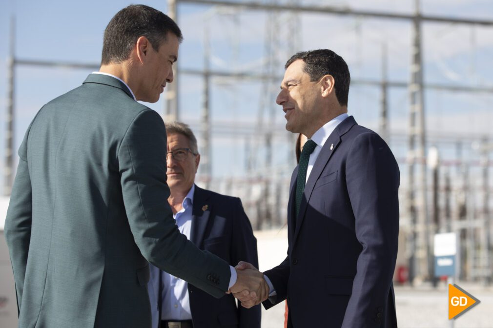 Inaguracion de Pedro Sanchez y Juanma Moreno de la linea de alta tensión Caparacena Baza en Granada