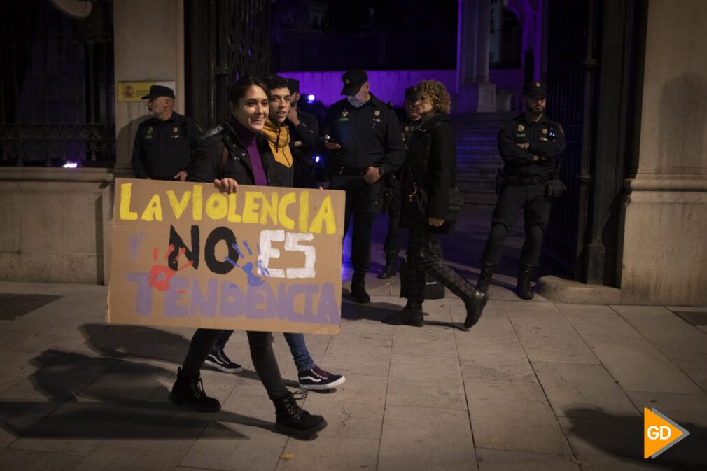 Manifestación del 25N en contra de la violencia de genero en Granada