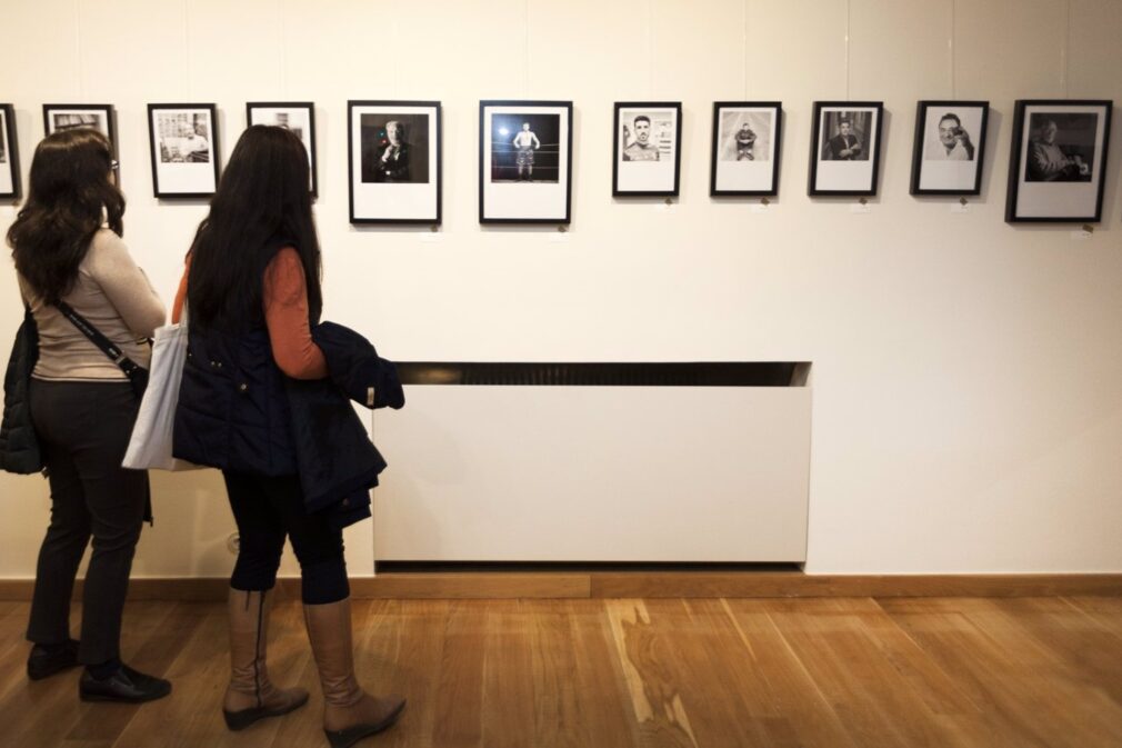 Granada.- Una muestra de retratos fotográficos de Ramón L. Pérez ahonda en el alma de personalidades granadinas