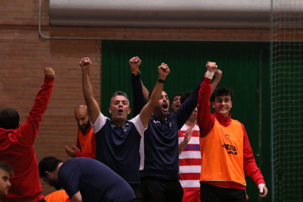 sima-granada-futbol-sala-celebra-gol