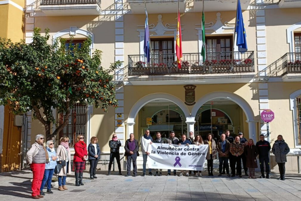 concentración violencia género almuñécar