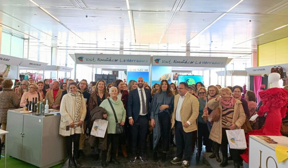 DELEGACION DE ALMUÑÉCAR LA HERRADURA EN SIMOF SEVILLA 23