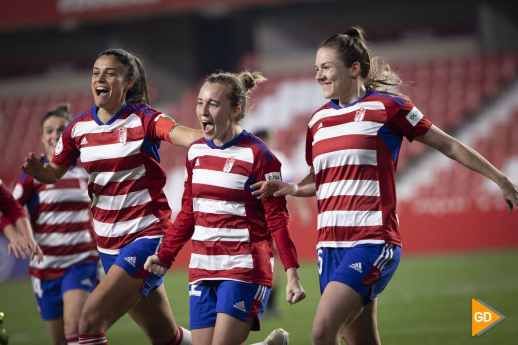 Partido entre el Granada CF Femenino y el Deportivo Alaves Femenino de la Copa de la Reina