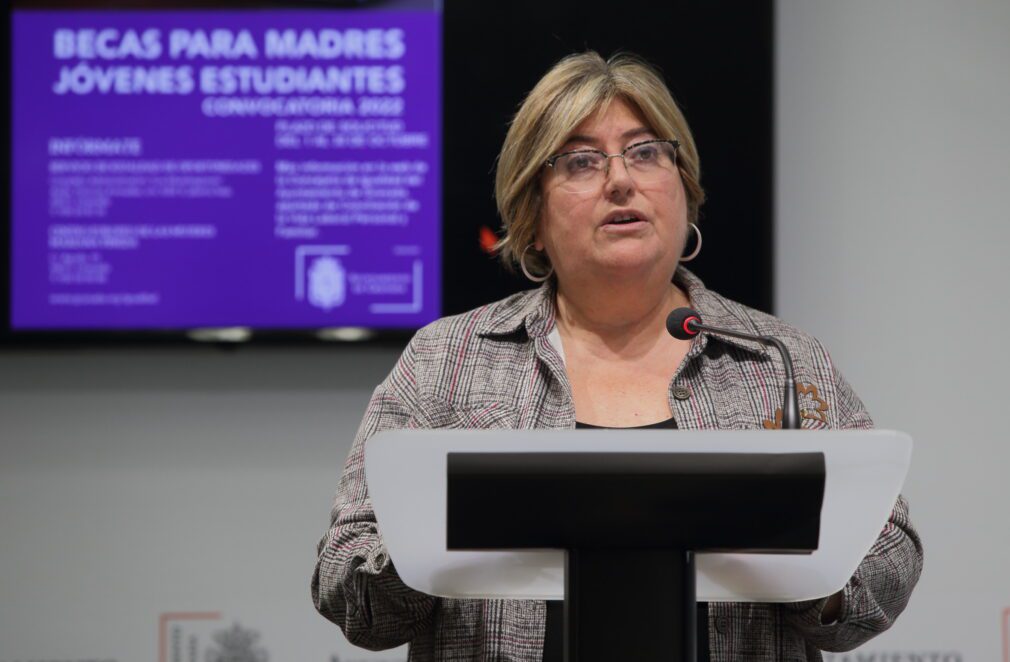 _MG_0958_Becas madres jóvenes estudian