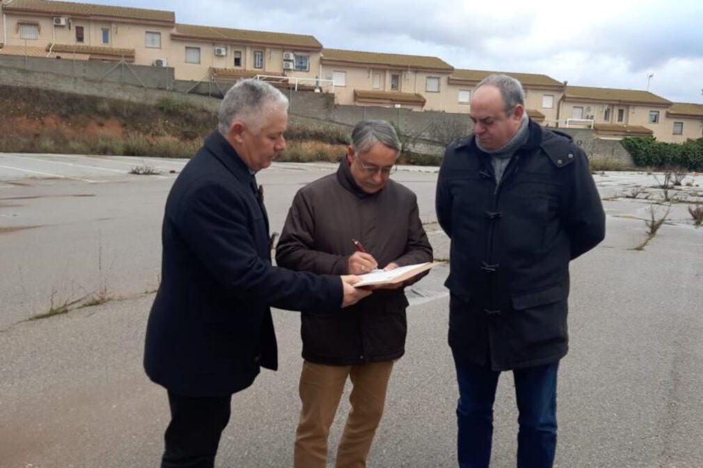 firma-acta-replanteo-obras-atarfe-centro-polivalente-diputacion-granada