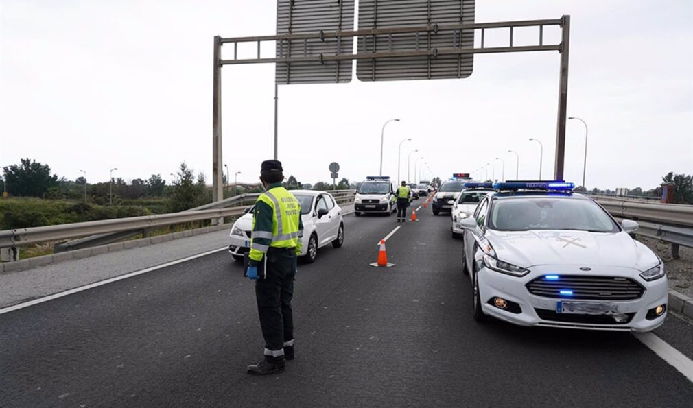 Granada.- Sucesos.- Reabierta al tráfico la A-92 dirección Sevilla en Santa Fe tras el accidente de un camión el lunes