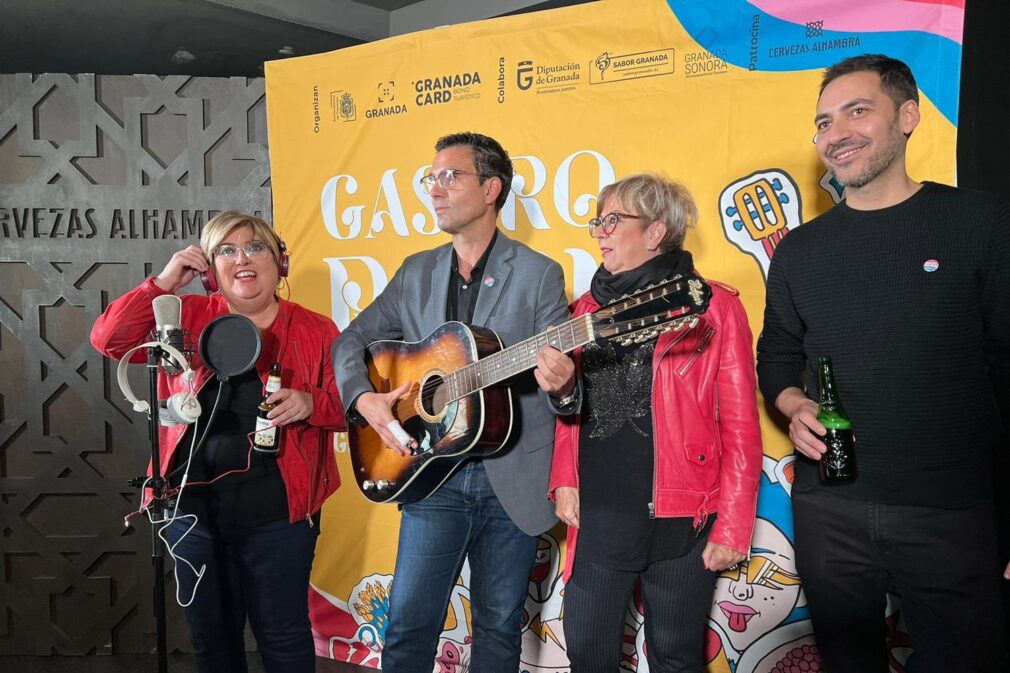 paco-cuenca-eduardo-castillo-ana-muñoz-fitur-gastrorock-ayuntamiento-granada-madrid-turismo-feria-internacional