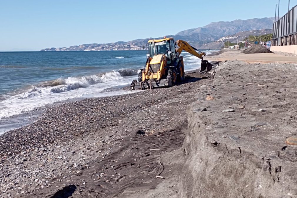 trabajos-urgencias-playas-motril-ayuntamiento