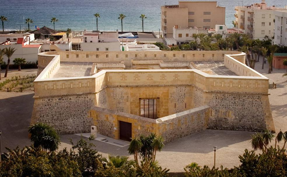 CASTILLO LA HERRADURA 22