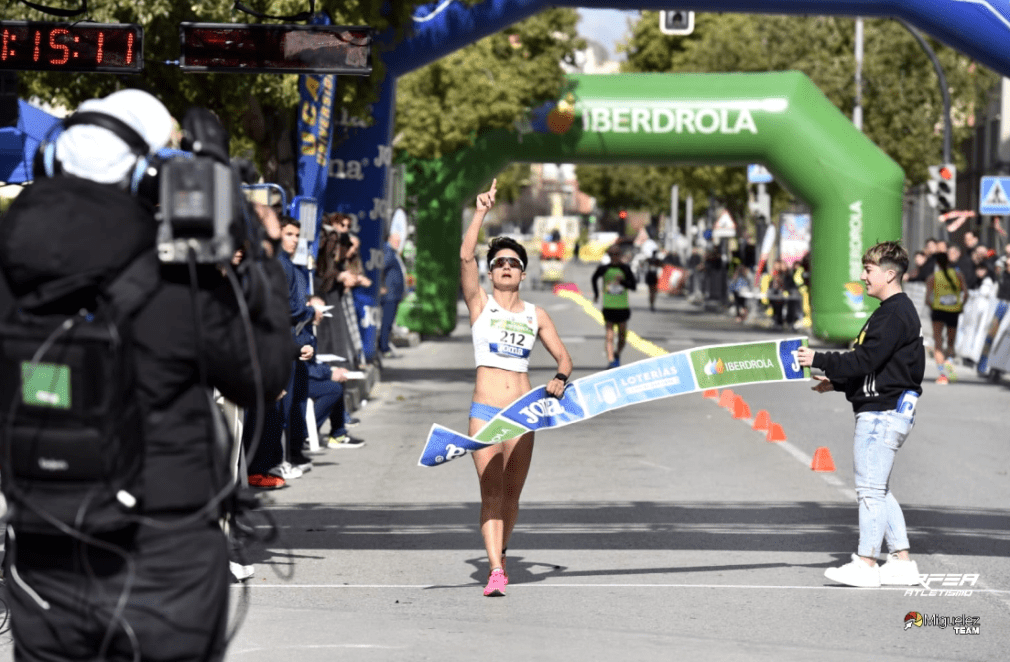 María Pérez se proclama campeona de España de 35 kilómetros marcha y consigue la mínima para el Mundial