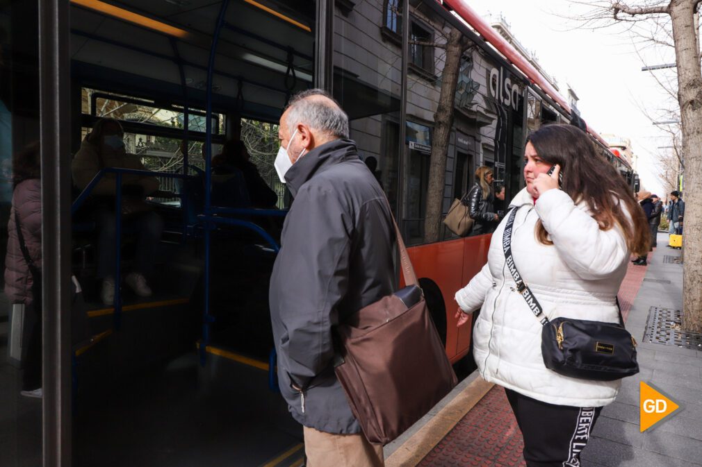 Mascarillas en el transporte público - Celia Perez-3